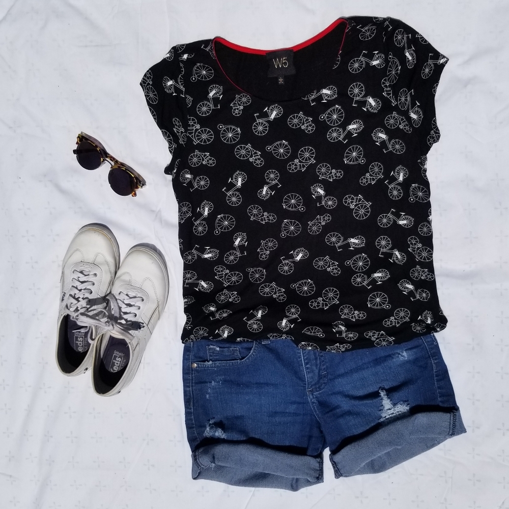 Black bicycle top